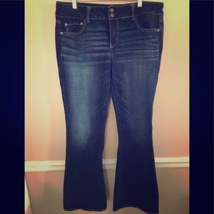 American Eagle Super Stretch Artist Jeans Size 16